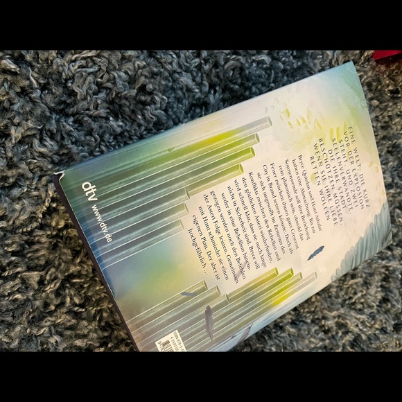 German Crescent City book and fairyloot Necklace - Picture 3 of 4